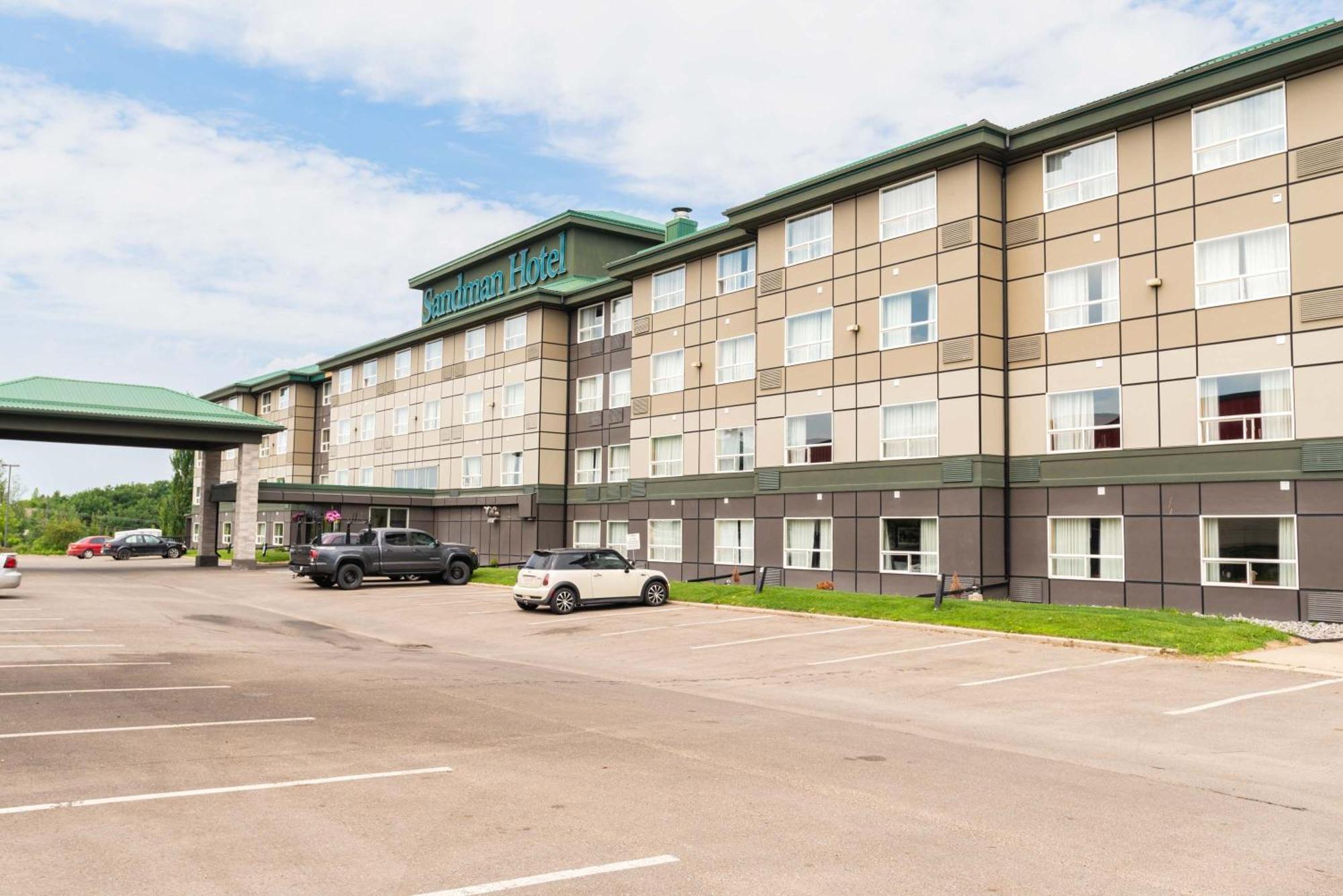 Sandman Hotel Red Deer Exterior photo