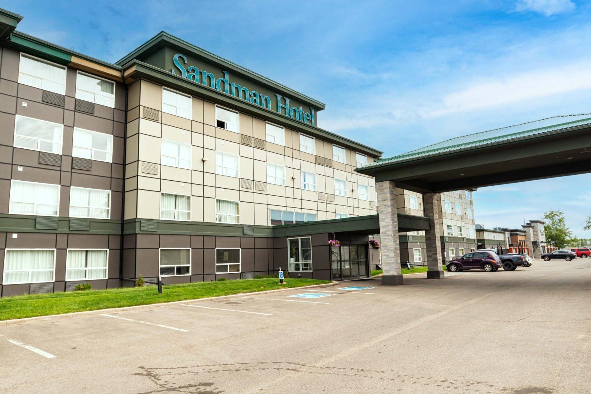 Sandman Hotel Red Deer Exterior photo